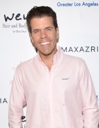 Perez Hilton en guest star dans Amour, Gloire et Beauté - Top Models