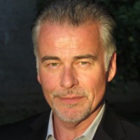 Ian Buchanan (James Warwick) de retour dans Amour, Gloire et Beauté – Top Models