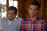 Greg Rikaart dans Bones