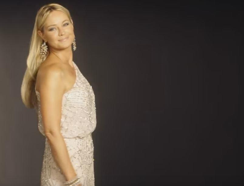 Sharon Case (Sharon McAvoy)