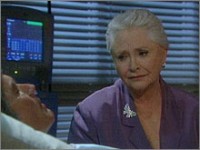 Stephanie (Susan Flannery) culpabilise de l'état de Ridge (Ronn Moss). Top Models, épisode 4802 (24 août 2007, RTL9)