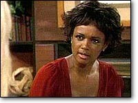 Olivia (Tonya Lee Williams) lance un ultimatum à Ashley (Eileen Davidson) Les Feux de l'Amour, épisode 7491 (21 octobre 2002, CBS)