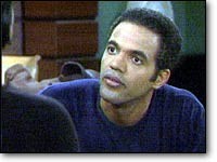 Neil (Kristoff St. John) veut que Lily vienne vivre avec lui. Les Feux de l'Amour, épisode 7516 (13 décembre 2010, TVA)