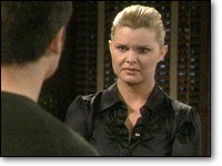 Victoria (Heather Tom) apprend que Sharon et Victor se sont embrassés. Les Feux de l'Amour, épisode 7562 (5 février 2003, CBS)