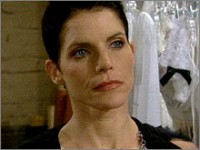 Felicia (Lesli Kay) s'inquiète. Top Models, épisode 4831 (30 août 2007, RTS)