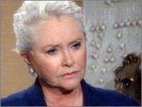 Stephanie (Susan Flannery) comprend la situation de Gabriela. Amour, Gloire et Beauté, épisode 4530 (31 mai 2007, FRANCE2)