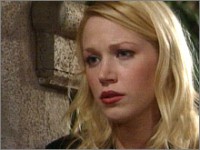 Ambre (Adrienne Frantz) vient voir Stephanie. Amour, Gloire et Beauté, épisode 4531 (1 juin 2007, FRANCE2)