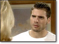 Nicholas (Joshua Morrow) refuse que Victor s'approche de Cassie. Les Feux de l'Amour, épisode 7592 (18 mars 2011, TVA)