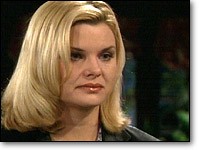 Victoria (Heather Tom) se confie à sa mère. Les Feux de l'Amour, épisode 7611 (18 avril 2003, CBS)