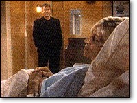 Victor (Eric Braeden) vient voir Ashley à l'hopital. Les Feux de l'Amour, épisode 7716 (1 août 2011, TVA)