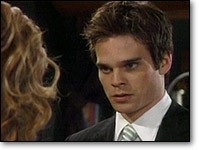 Kevin (Greg Rikaart) est nerveux à l'idée de son rendez-vous. Les Feux de l'Amour, épisode 7820 (13 février 2004, CBS)