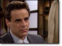 Michael (Christian Jules Leblanc) a une explication avec Christine. Les Feux de l'Amour, épisode 7872 (29 avril 2004, CBS)