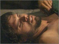 Nick (Joshua Morrow) se réveille dans un endroit mystérieux Les Feux de l'Amour, épisode 5398 (19 mai 2010, RTS)