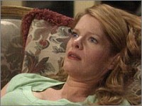 Phyllis (Michelle Stafford) se confie à Sharon. Les Feux de l'Amour, épisode 8663 (14 juin 2007, CBS)