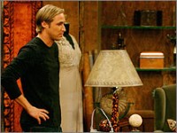 Rick (Kyle Lowder) se confie à Bridget. Amour, Gloire et Beauté, épisode 5114 (3 septembre 2009, FRANCE2)