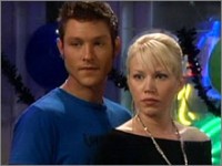 Ambre (Adrienne Frantz) et Daniel ont une mauvaise surprise. Les Feux de l'Amour, épisode 5466 (28 février 2011, TF1)