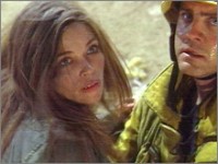Victoria (Amelia Heinle) est blessée par un débris. Les Feux de l'Amour, épisode 3083 (25 octobre 2010, RTBF)
