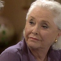 Stephanie (Susan Flannery) est touchée par les aveux d'Eric. Amour, Gloire et Beauté/Top Models, épisode 5305 (6 mai 2008, CBS)