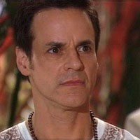 Michael (Christian Jules Leblanc) n'en croit pas ses yeux. Les Feux de l'Amour, épisode 8960 (16 juin 2016, TVA)
