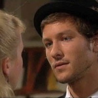 Daniel (Michael Graziadei) est surpris qu'Ambre soit venue. Les Feux de l'Amour, épisode 8983 (19 juillet 2016, TVA)