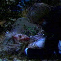 Phoebe (Mackenzie Mauzy) est mal en point. Amour, Gloire et Beauté/Top Models, épisode 5454 (5 décembre 2008, CBS)