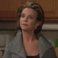 Gloria (Judith Chapman) tient tête à Lauren. Les Feux de l'Amour, épisode 5776 (14 juin 2012, TF1)