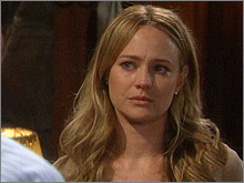 Sharon (Sharon Case) aimerait revenir en arrière. Les Feux de l'Amour, épisode 2477 (18 juin 2008, RTBF)