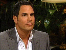 Bradley (Don Diamont) parle à Ashley de son nouveau poste. Les Feux de l'Amour, épisode 2507 (30 juillet 2008, RTBF)