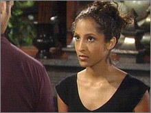 Lily Amanda (Christel Khalil) présente ses excuses à ses parents. Les Feux de l'Amour, épisode 4922 (11 juillet 2008, RTS)