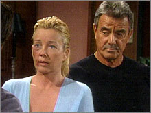 Nicole (Melody Thomas Scott) s'explique devant sa famille. Les Feux de l'Amour, épisode 2521 (19 août 2008, RTBF)