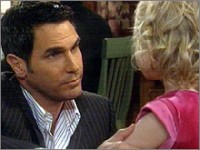 Bradley (Don Diamont) fait ses excuses à Abby. Les Feux de l'Amour, épisode 5000 (30 octobre 2008, RTS)