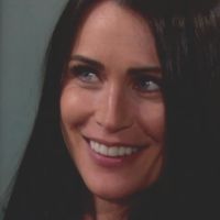 Quinn (Rena Sofer) est heureuse ! Top Models, épisode 7029 (26 juillet 2016, RTL9)