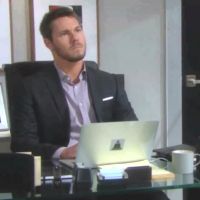 Liam (Scott Clifton) est furieux contre son père. Top Modèles, épisode 7084 (27 juin 2016, TVA)