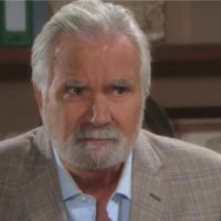 Eric (John McCook) est anéanti... Top Models, épisode 7088 (9 novembre 2015, RTS)