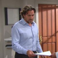 Ridge (Thorsten Kaye) apprend qu'il ne pourra plus concevoir d'enfant ! Top Models, épisode 7169 (23 février 2016, RTS)