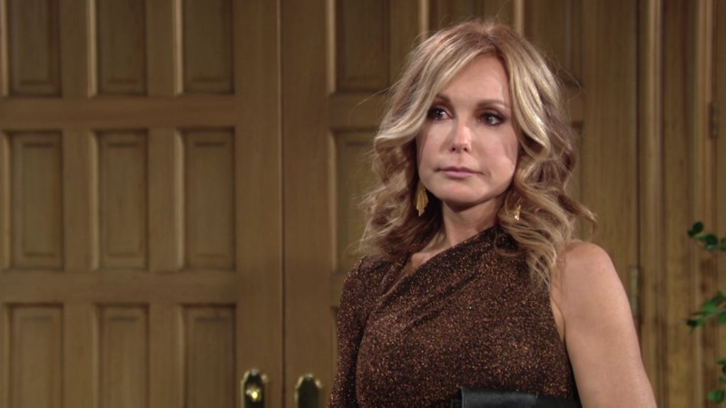 Lauren (Tracey E. Bregman) s'inquiète pour son mari. Les Feux de l'Amour, épisode 12318 (10 mars 2022, CBS)