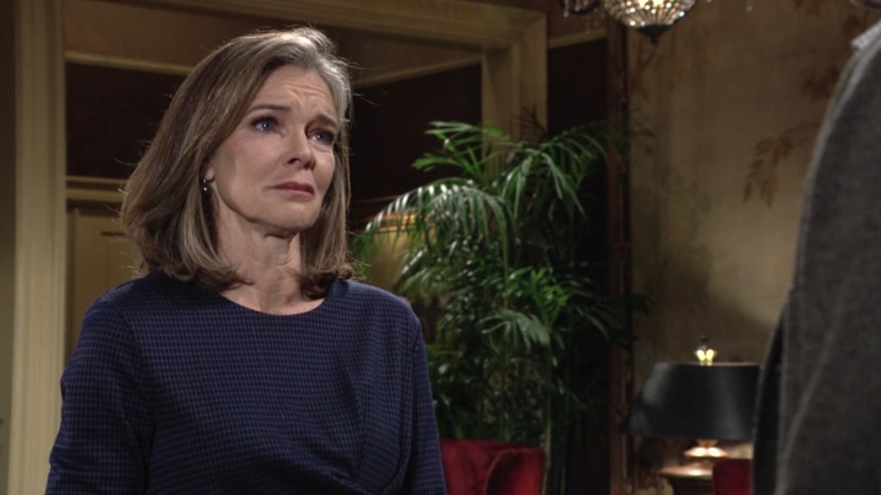Diane (Susan Walters) veut faire amende honorable. Les Feux de l'Amour, épisode 12353 (2 mai 2022, CBS)