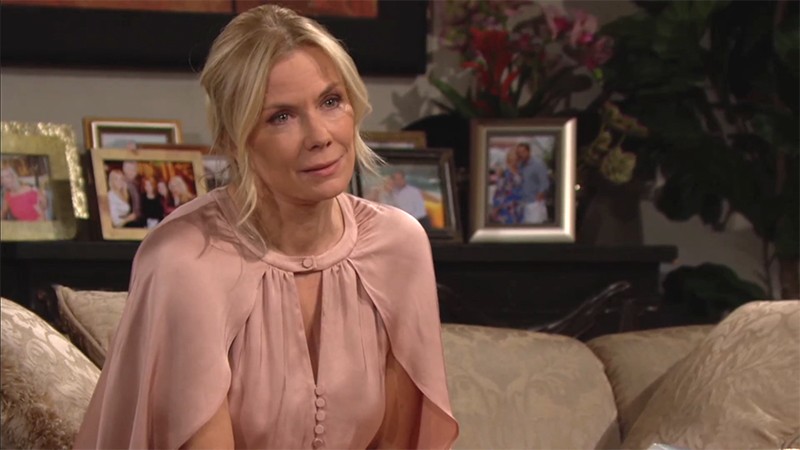 Brooke (Katherine Kelly Lang) espère que Ridge n'est pas fâché. Top Modèles, épisode 8823 (8 juin 2023, TVA)