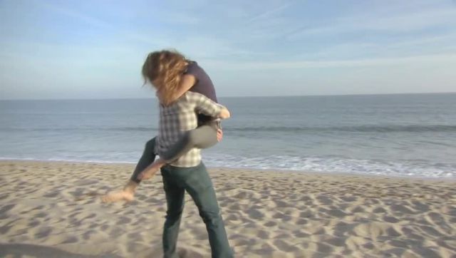 Il semble que Steffy (Jacqueline MacInnes Wood) soit heureuse de retrouver Liam… Top Models, épisode 7306 (1 septembre 2016, RTS)
