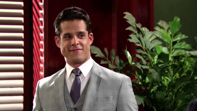 Luca (Miles Gaston Villanueva) est fier de ses manigances ! Les Feux de l'Amour, épisode 10932 (30 mai 2016, CBS)