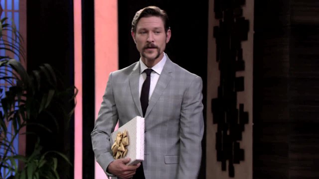 Daniel (Michael Graziadei) revient à Genoa pour le mariage de sa soeur Les Feux de l'Amour, épisode 7733 (10 juin 2019, RTS)