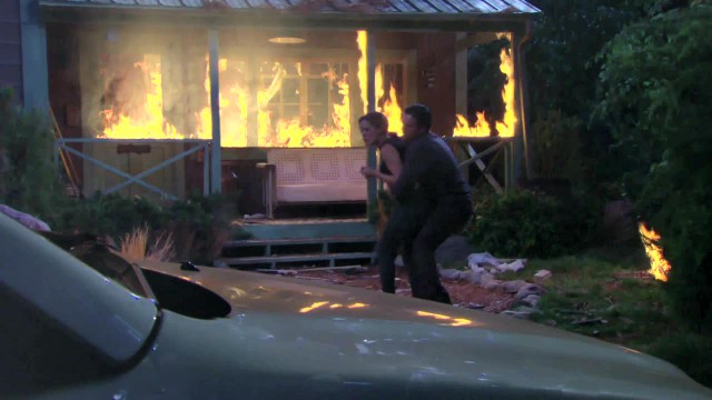 Nick (Joshua Morrow) protège toujours Chelsea Les Feux de l'Amour, épisode 11001 (2 septembre 2016, CBS)