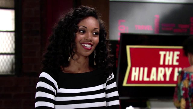 Hilary (Mishael Morgan) est fière de ce qu'elle a obtenu. Les Feux de l'Amour, épisode 7983 (24 juin 2020, RTS)