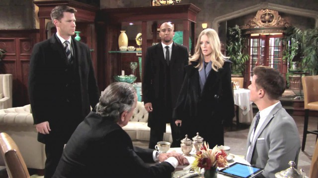 Christine (Lauralee Bell) et le FBI veulent des réponses de Victor. Les Feux de l'Amour, épisode 11313 (27 novembre 2017, CBS)