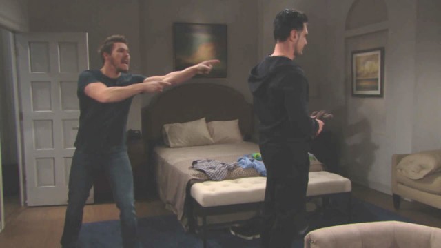 Liam (Scott Clifton) met son père à la porte ! Top Models, épisode 7813 (13 août 2018, RTS)