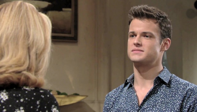 Kyle (Michael Mealor) rappelle à Nikki qu'après avoir empêché sa mère d'avoir un enfant avec Victor, elle l'a tuée. Les Feux de l'Amour, épisode 8166 (25 mars 2021, TF1)