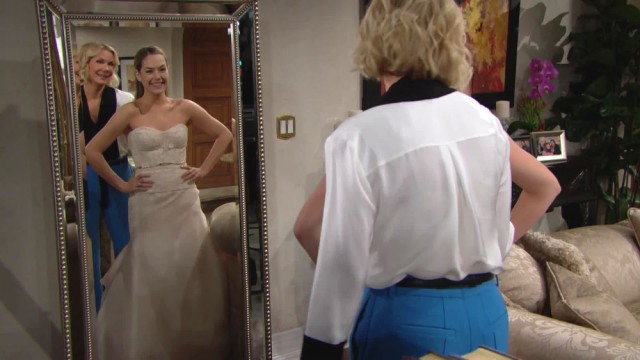 Hope (Annika Noelle) se voit déjà à son mariage… Amour, Gloire et Beauté, épisode 7843 (20 août 2019, FRANCE2)