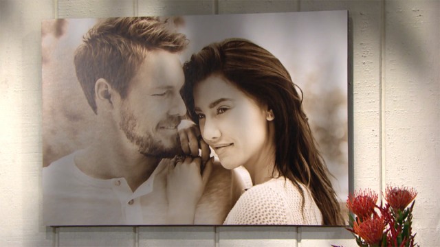 Steffy (Jacqueline MacInnes Wood) est nostalgique... Top Models, épisode 7844 (5 septembre 2019, RTL9)