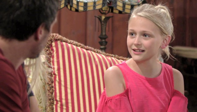 Faith (Alyvia Alyn Lind) connaît bien ses parents ! Les Feux de l'Amour, épisode 5766 (23 mars 2021, RTBF)