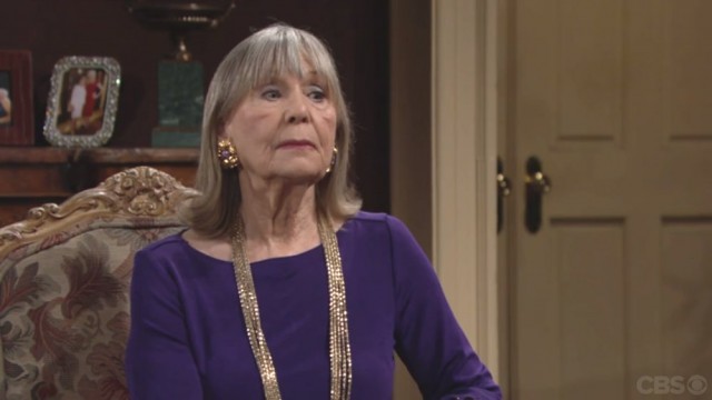Dina (Marla Adams) est-elle capable de témoigner pour aider Jack ? Les Feux de l'Amour, épisode 5794 (30 avril 2021, RTBF)